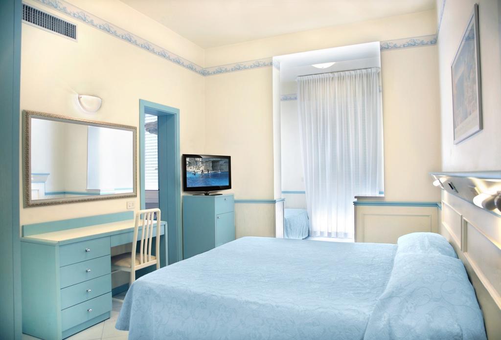 Hotel Arizona ريتشوني المظهر الخارجي الصورة