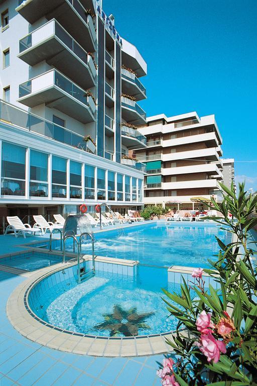 Hotel Arizona ريتشوني المظهر الخارجي الصورة