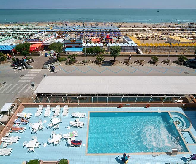 Hotel Arizona ريتشوني المظهر الخارجي الصورة